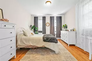 47-20 42nd St, Sunnyside, NY 11104 - Photo 13