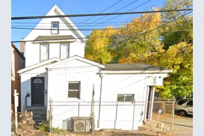 144-19 111 Avenue #1st Floor, Jamaica, NY 11435 - Photo 3