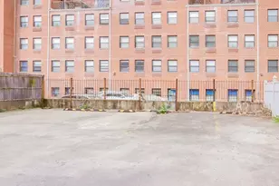 71-24 163rd St, Fresh Meadows, NY 11365 - Photo 3