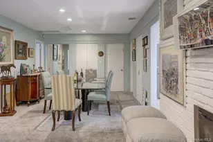 61 Locust Ln, Roslyn Heights, NY 11577 - Photo 7