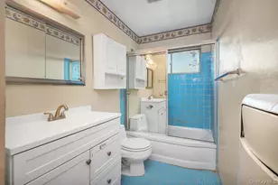 46 Sunburst Dr, Deer Park, NY 11729 - Photo 17