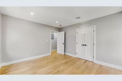 150-11 84th Drive, Jamaica, NY 11432 - Photo 19