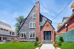 150-11 84th Dr, Jamaica, NY 11432 - Photo 3