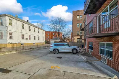 16001 Sanford Avenue, Flushing, NY 11358 - Photo 15