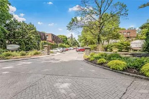 608 Kemeys Cove, Briarcliff Manor, NY 10562 - Photo 11