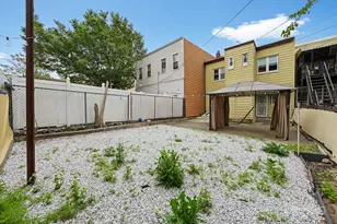 60-89 54th St, Maspeth, NY 11378 - Photo 19