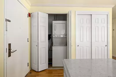 260 W Broadway #2G, Long Beach, NY 11561 - Photo 21