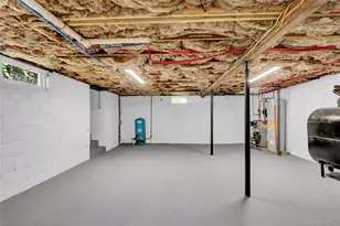 299 S River Rd, Calverton, NY 11933 - Photo 13