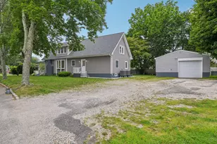 1293 Pulaski Rd, East Northport, NY 11731 - Photo 33