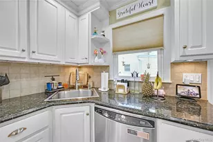 56 15th Ave, West Babylon, NY 11704 - Photo 5