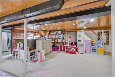 56 15th Avenue, West Babylon, NY 11704 - Photo 23