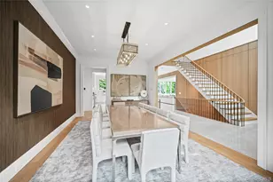 7 Mirrielees Rd, Great Neck, NY 11021 - Photo 9