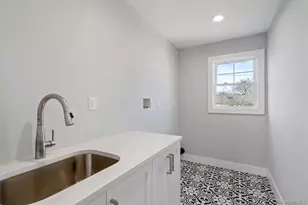 56 Seitz Dr, Bethpage, NY 11714 - Photo 27