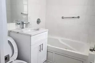 88-38 201st St, Hollis, NY 11423 - Photo 7