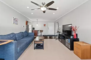 68-20 Selfridge St, Forest Hills, NY 11375 - Photo 3