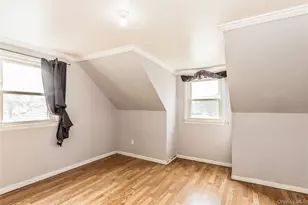 18 Hilliard Ave, Central Islip, NY 11722 - Photo 17