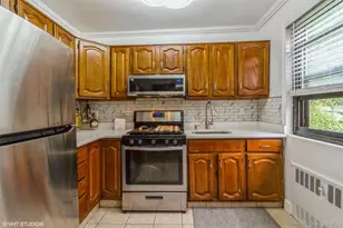 17 Lawrence Dr, White Plains, NY 10603 - Photo 7