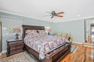 11 Country Squire Ct, Dix Hills, NY 11746 - Photo 23