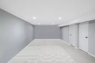 11 Country Squire Ct, Dix Hills, NY 11746 - Photo 39