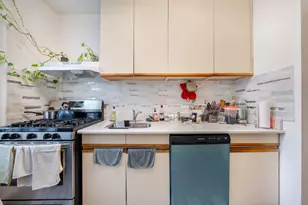 84-49 168th St, Jamaica, NY 11432 - Photo 9