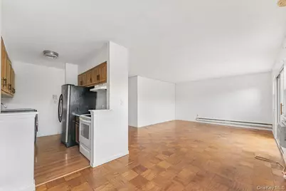 77 Lorraine Terrace #336, Mount Vernon, NY 10553 - Photo 9