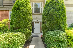 77 Lorraine Terrace, Mount Vernon, NY 10553 - Photo 3