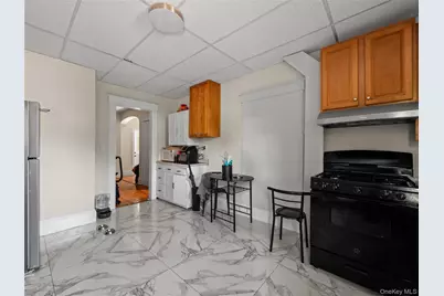 247-249 N Middletown Road, Pearl River, NY 10965 - Photo 5