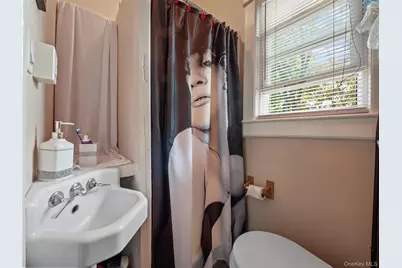 247-249 N Middletown Road, Pearl River, NY 10965 - Photo 15