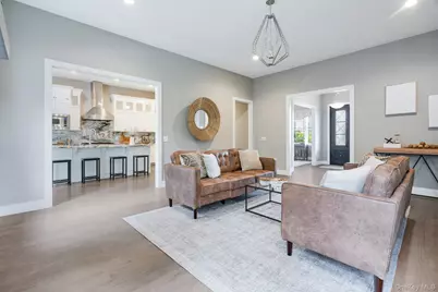 35 Biltmore Drive, Hopewell Junction, NY 12533 - Photo 7