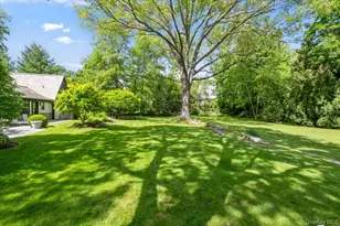 54 Inverness Rd, Scarsdale, NY 10583 - Photo 3