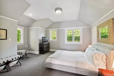 54 Inverness Road, Scarsdale, NY 10583 - Photo 17