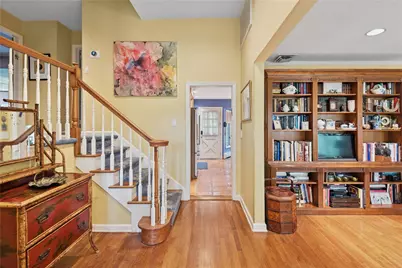 221 Somerset Drive, Hewlett, NY 11557 - Photo 5