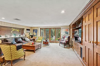 221 Somerset Drive, Hewlett, NY 11557 - Photo 33