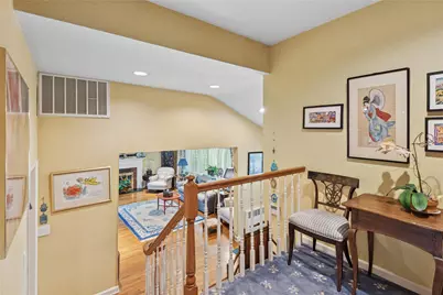 221 Somerset Drive, Hewlett, NY 11557 - Photo 9