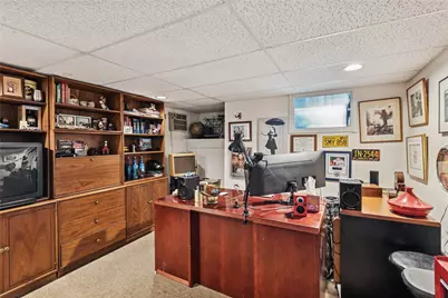 221 Somerset Drive, Hewlett, NY 11557 - Photo 37