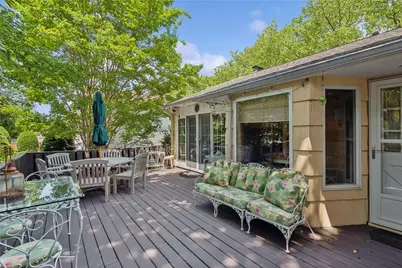 221 Somerset Drive, Hewlett, NY 11557 - Photo 43