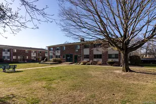 2449 Union Blvd, Islip, NY 11751 - Photo 11