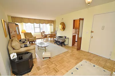 230 Garth Road #6C1, Scarsdale, NY 10583 - Photo 11