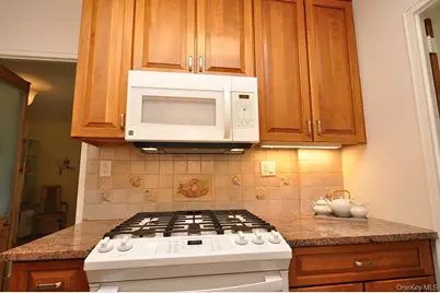 230 Garth Road #6C1, Scarsdale, NY 10583 - Photo 7