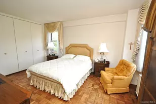 230 Garth Rd, Scarsdale, NY 10583 - Photo 21