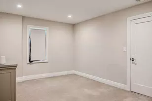 8 Stuyvesant Pl, Lawrence, NY 11559 - Photo 21