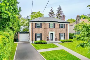 8 Stuyvesant Pl, Lawrence, NY 11559 - Photo 35