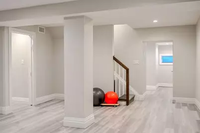 8 Stuyvesant Place, Lawrence, NY 11559 - Photo 25