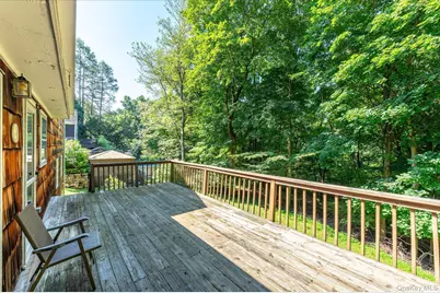 45 Laurelton Road, Mount Kisco, NY 10549 - Photo 19