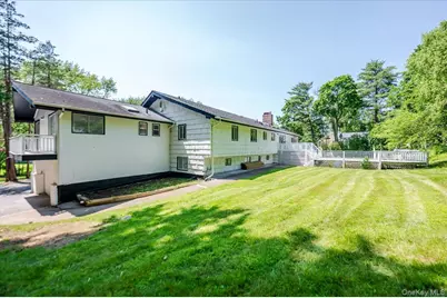 452 E Shore Road, Great Neck, NY 11024 - Photo 29