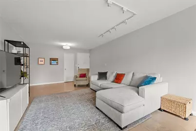 70-31 108 Street #3H, Forest Hills, NY 11375 - Photo 3