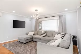 34 Dennis Ln, Bethpage, NY 11714 - Photo 3