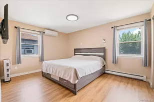 34 Dennis Ln, Bethpage, NY 11714 - Photo 15