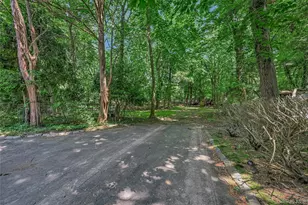 10 Moonedge Rd, Northport, NY 11768 - Photo 31