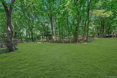 10 Moonedge Road, Northport, NY 11768 - Photo 25